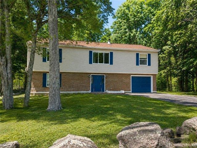 House for sale in Cresco, Pennsylvania