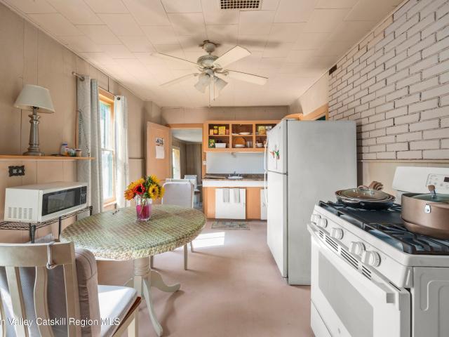 House for sale in Kinderhook, New York