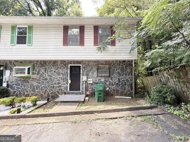Townhouse for sale in Stone Mountain, Georgia