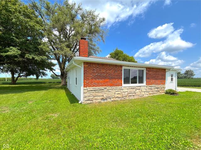 House for sale in Jamestown, Indiana