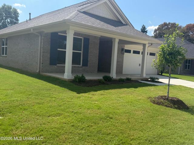 House for sale in Nesbit, Mississippi