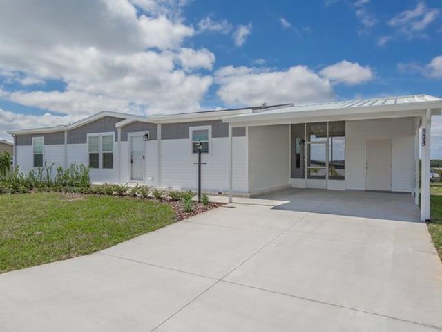 House for sale in Lady Lake, Lake County