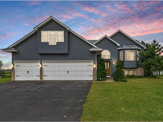 House for sale in Big Lake, Minnesota