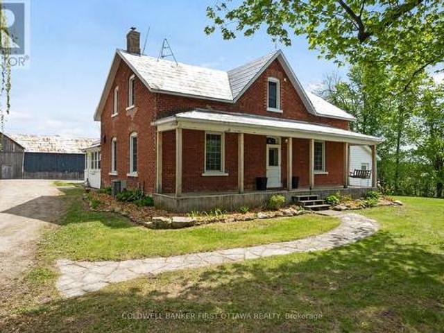 House for sale in Balderson, Ontario