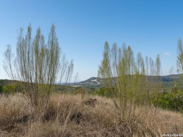 Farm for sale in Pipe Creek, Texas