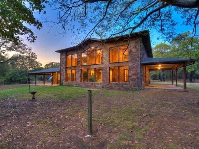 Farm for sale in Skiatook, Osage County