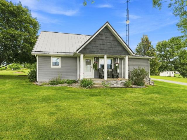 House for sale in Hudson, Indiana