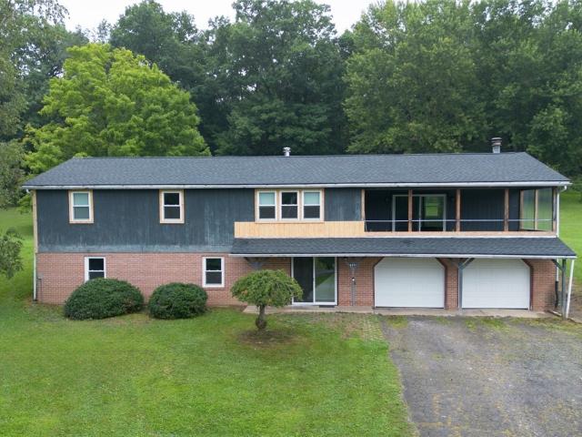 House for sale in Hanoverton, Ohio
