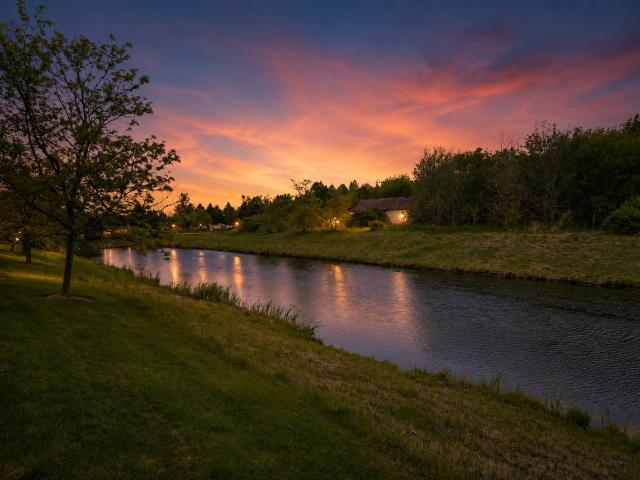 Townhouse for sale in Mchenry, Illinois