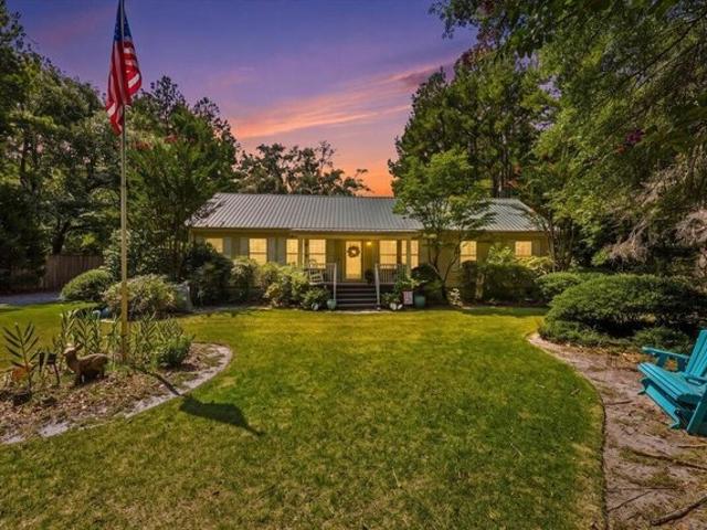 House for sale in Adams Run, South Carolina