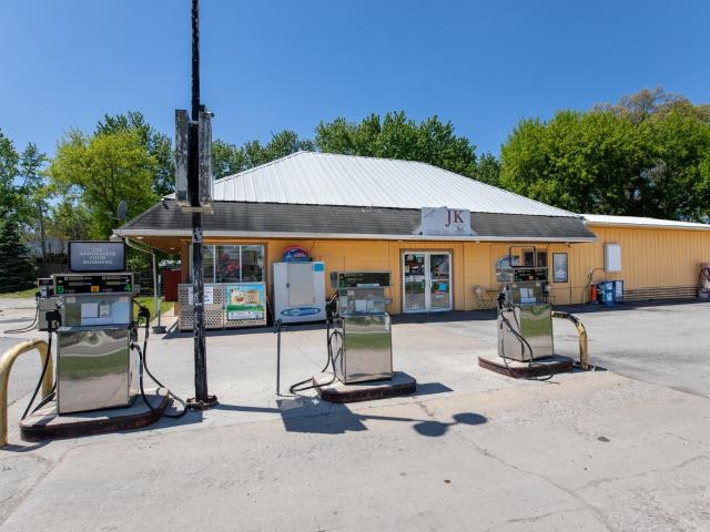 Commercial for sale in Indiana
