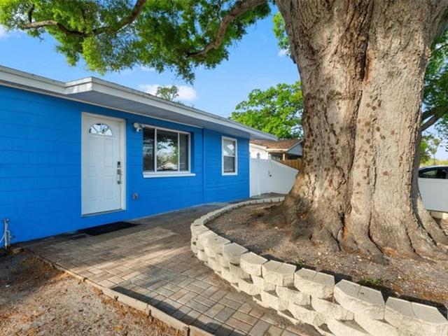 House for sale in Largo, Florida
