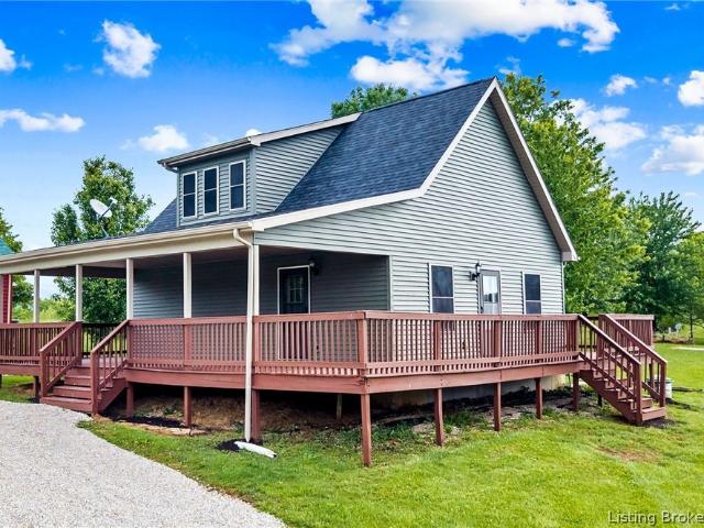 House for sale in Eckerty, Indiana