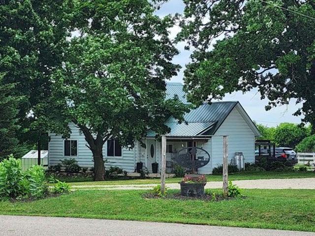House for sale in Capron, Illinois