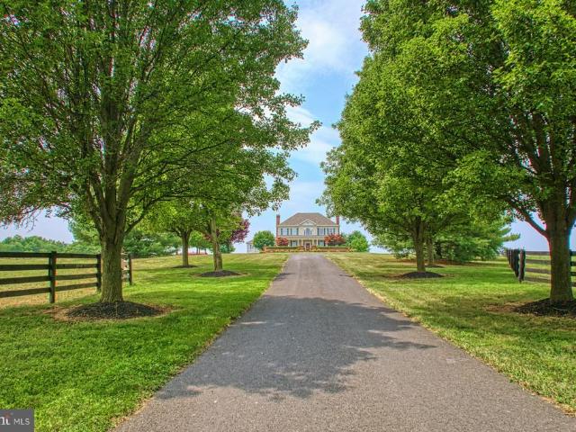 House for sale in Charles Town, West Virginia
