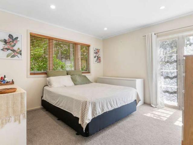 House for sale in Whangaparaoa
