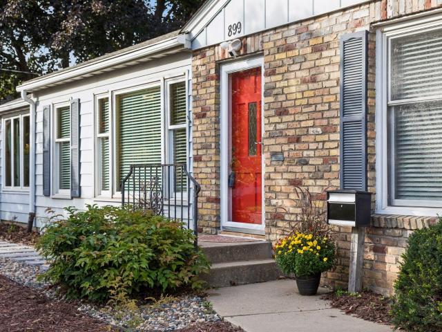 House for sale in Highland, Saint Paul