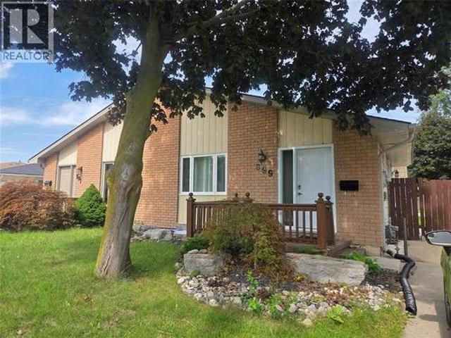 House for rent in Brights Grove, Ontario