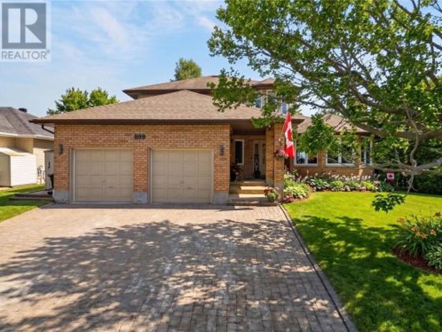 House for sale in Wanup, Ontario