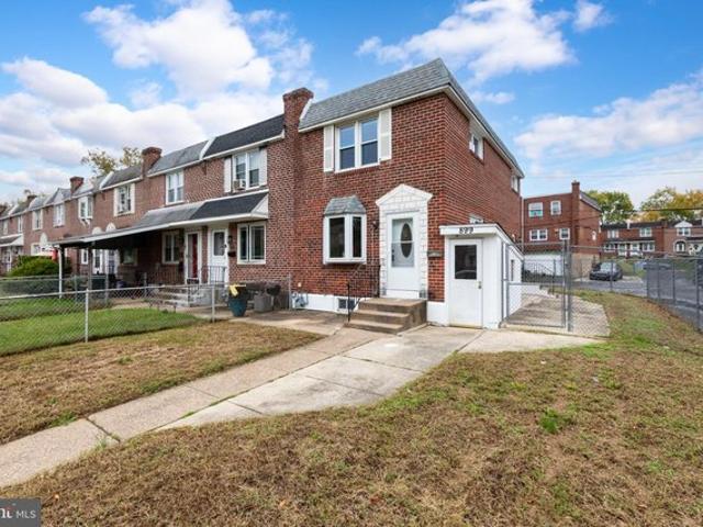 Townhouse for sale in Folcroft, Delaware County