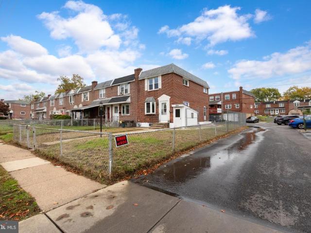Townhouse for sale in Folcroft, Delaware County