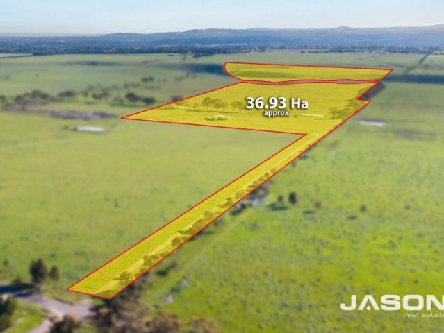 Cottage for sale in Camerons Creek, Victoria