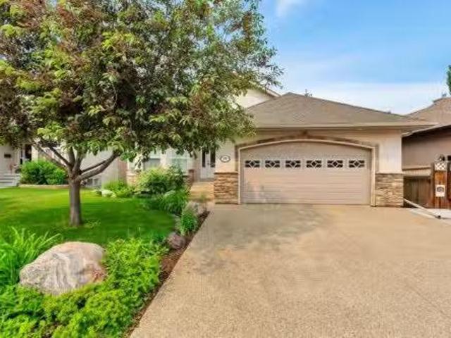 House for sale in Alberta