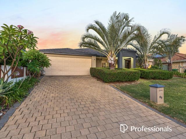 House for sale in Wattle Grove, Western Australia