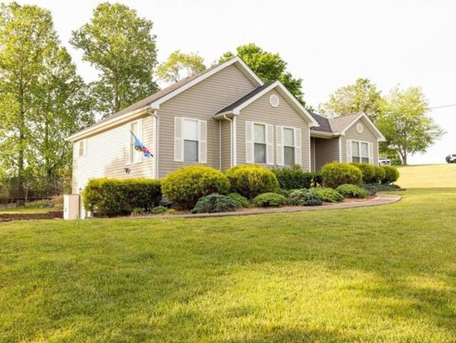 House for sale in Columbia, Kentucky