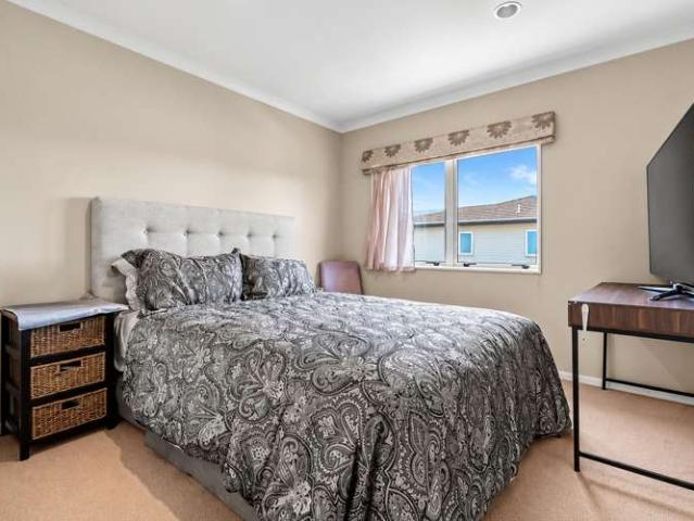 House for sale in Karaka, Franklin