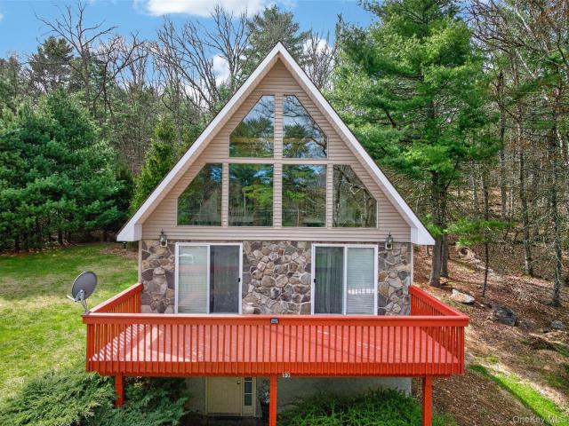 House for sale in Barryville, New York