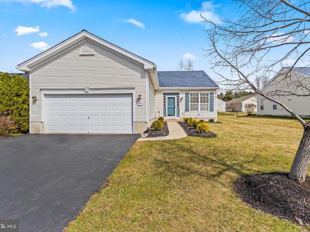 House for sale in Columbus, New Jersey