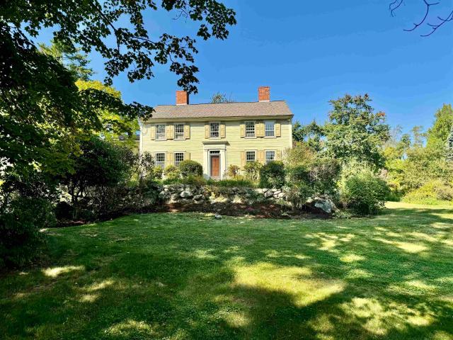 House for sale in New Hampshire