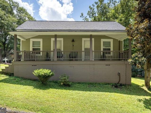 House for sale in Newnan, Georgia