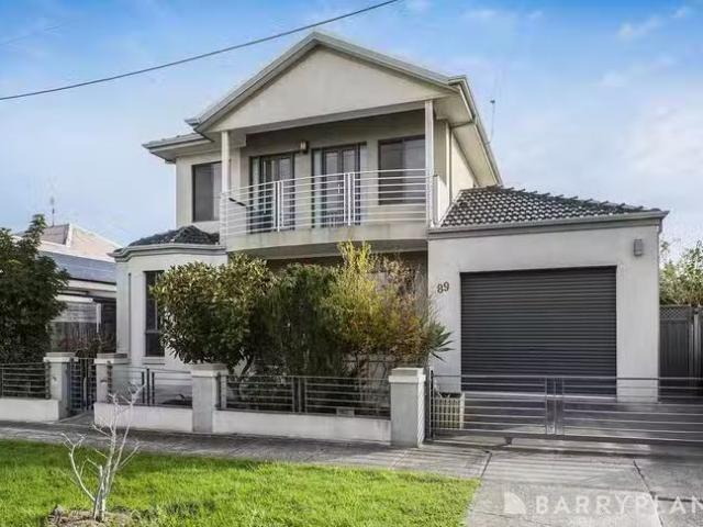 House for rent in Sunshine North, Victoria