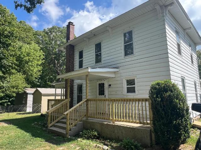 House for sale in Newaygo, Newaygo County