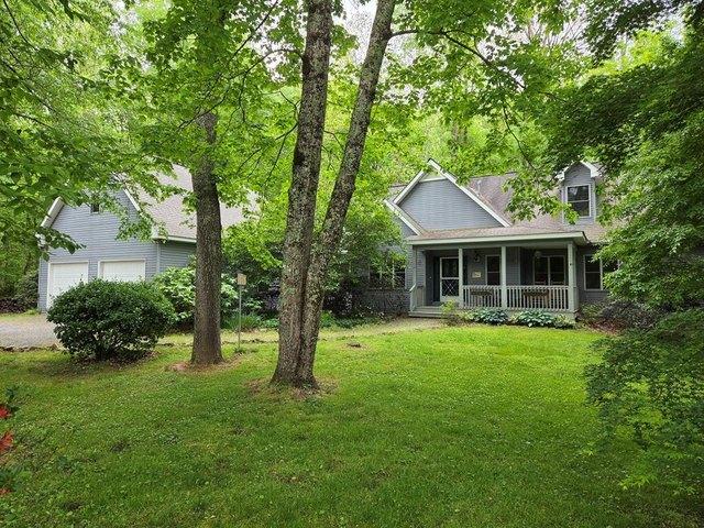 House for sale in Hayesville, North Carolina