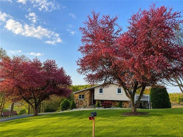 House for sale in Indiana, Pennsylvania