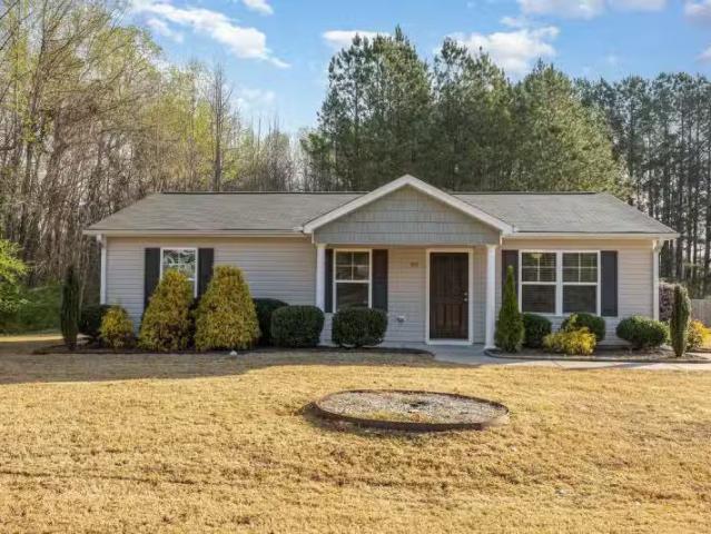 House for rent in Clayton