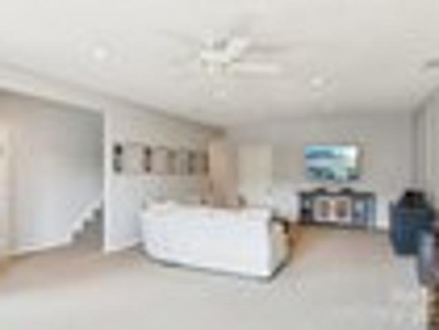 House for sale in Etowah, North Carolina