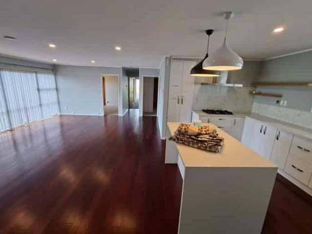 House for rent in Lynfield, Oroua County