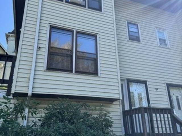 Townhouse for sale in New Haven, Connecticut