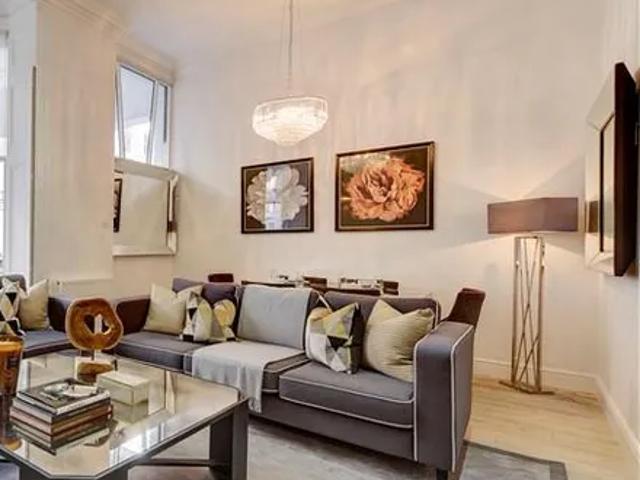 Apartment for rent in Earl's Court, Greater London