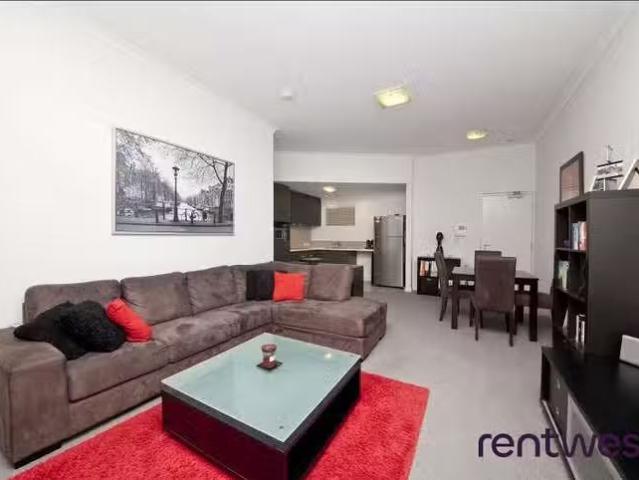 House for rent in Cockburn Central, Western Australia