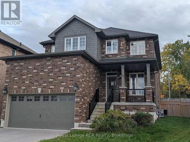 House for sale in Collingwood, Central Ontario
