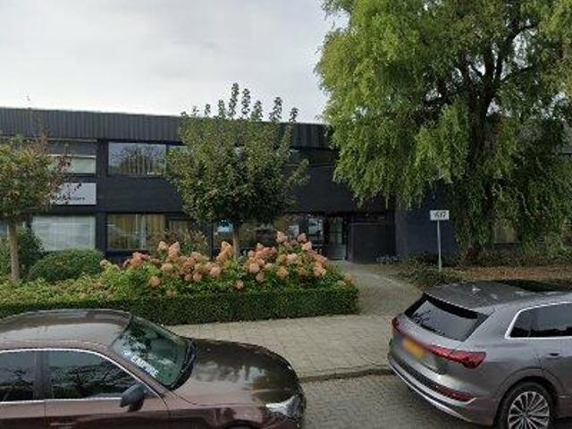 Bedrijfspand te huur in Woensel-Noord, Noord Brabant