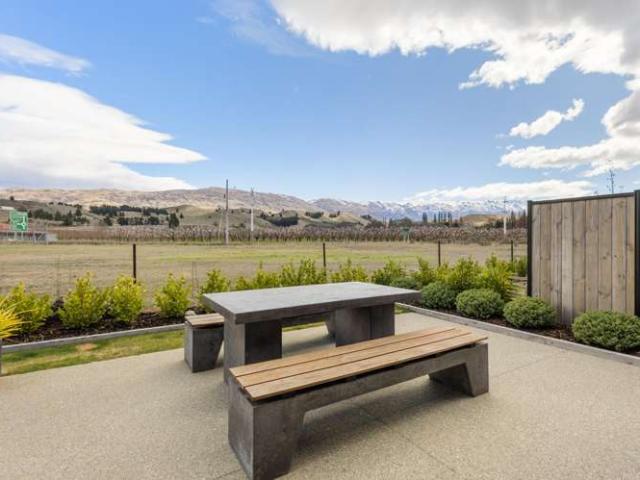 House for sale in Otakou