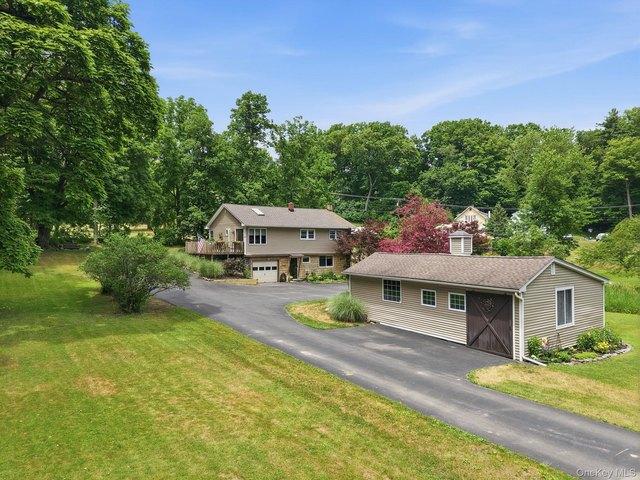House for sale in Accord, New York