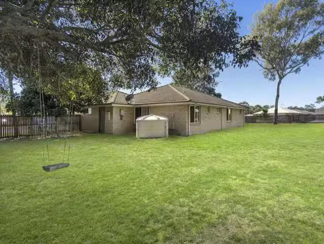House for rent in Moore Park Beach, Queensland