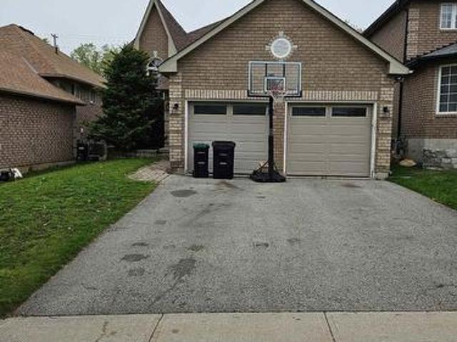 House for sale in Barrie, Ontario